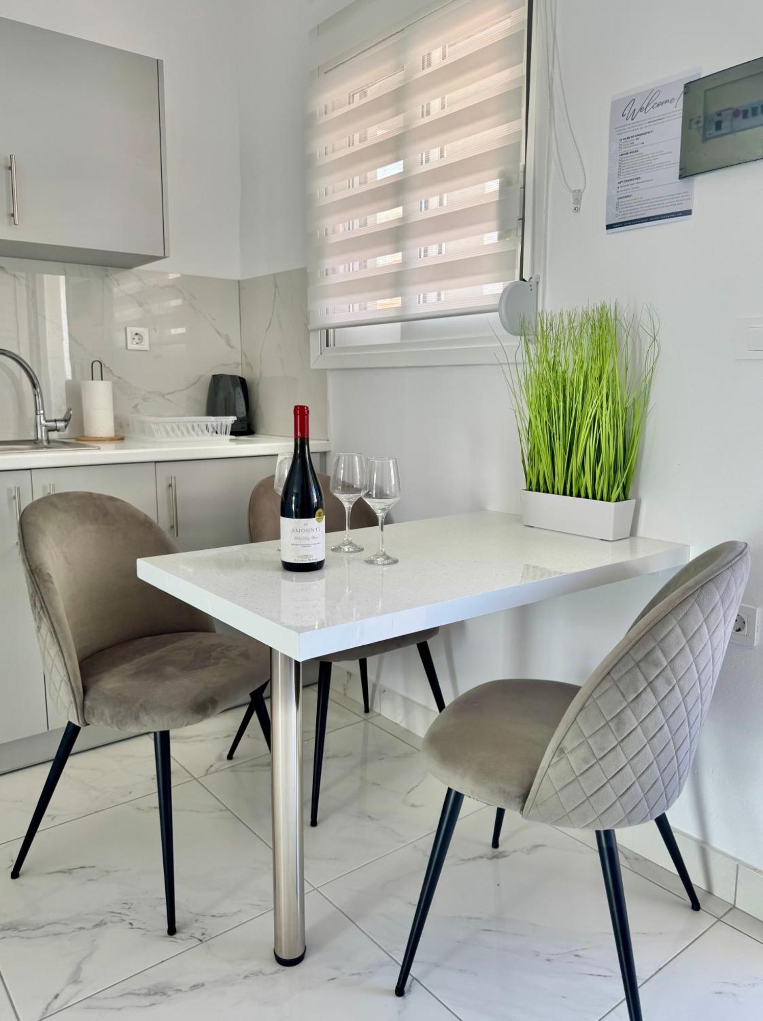 Zen Apartments Laganás Eksteriør bilde